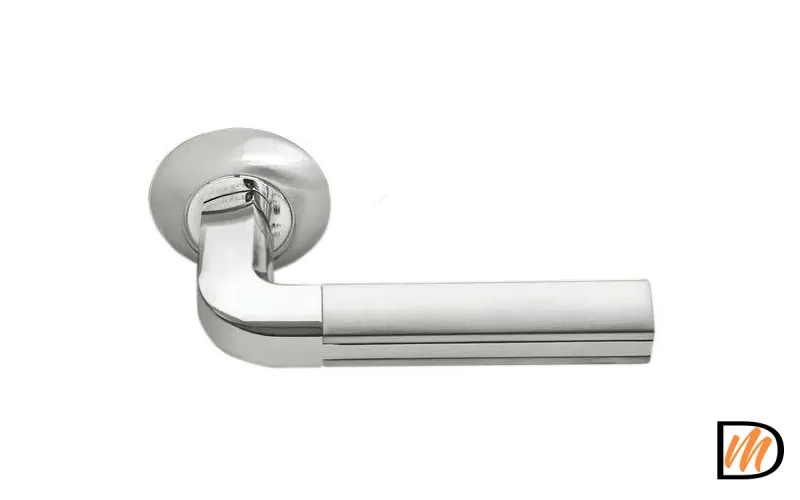 Ручка дверная 