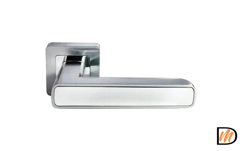 Ручка дверная 