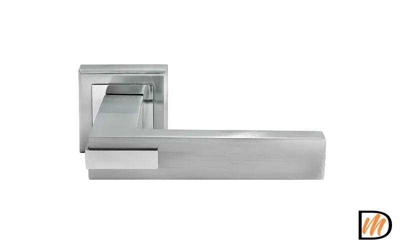 Ручка дверная JURA MH-43 SC/CP-S раздельная на квадратном основании, цвет мат.хром/хром, ЦАМ Light