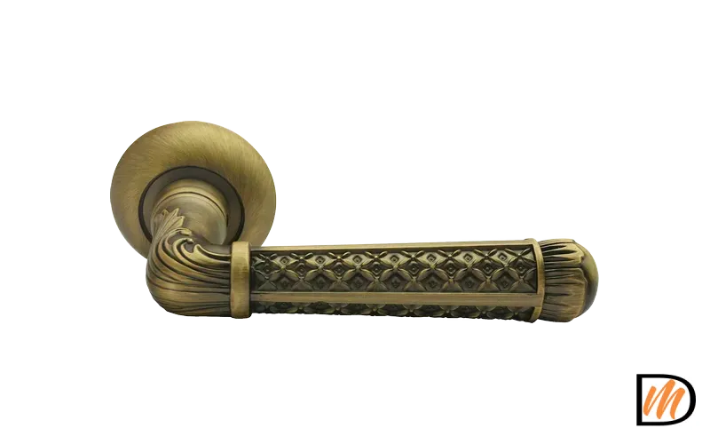 Ручка дверная HERMITAGE III MH-32 COF на круглой розетке, цвет кофе, ЦАМ