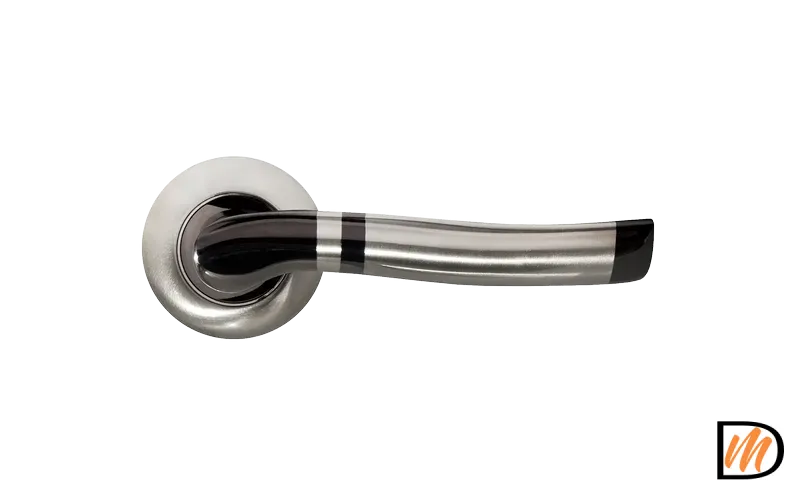 Ручка дверная ФОНТАН MH-04 SN/BN раздельная на круглой розетке, цвет бел.никель/черн. никель, ЦАМ