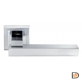 Ручка дверная PIQUADRO MH-37 SC/CP-S на квадратной накладке, цвет мат.хром/хром, ЦАМ Light