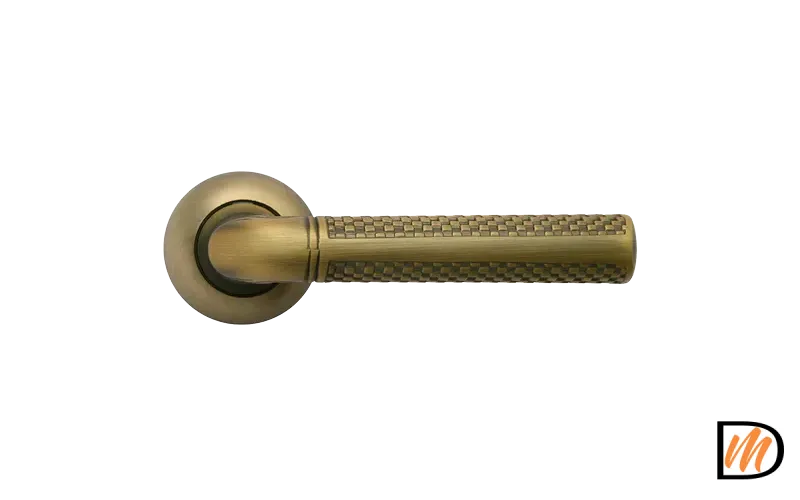 Ручка дверная HERMITAGE I MH-30 COF раздельная на круглом основании, цвет кофе, ЦАМ