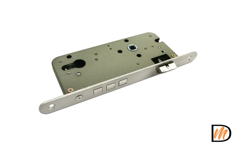 Замок межкомнатный OL03 SN под цилиндр с тремя ригелями, цвет никель матовый