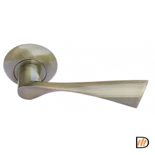 Ручка дверная КАПЕЛЛА MH-01 AB на круглом основании, цвет бронза, ЦАМ