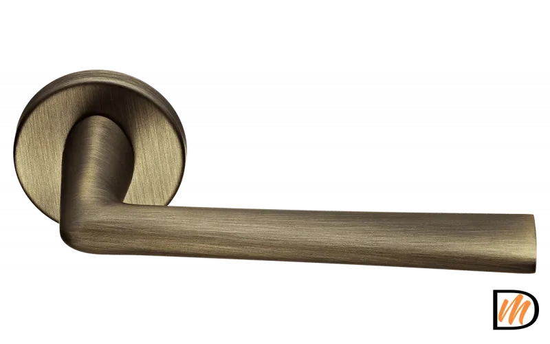 Ручка дверная THE FORCE R5 CAFFE раздельная на круглой розетке 7 мм, цвет кофе, ЦАМ