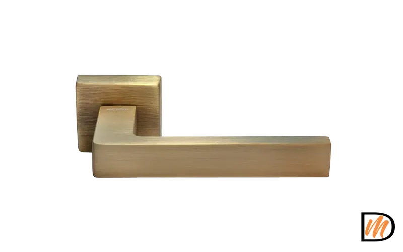 Ручка дверная HORIZONT-SQ CAFFE раздельная на квадратной розетке 7 мм, цвет кофе, ЦАМ