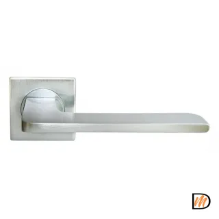 Ручка дверная ROCK NC-8-S CSA раздельная на квадратной розетке, цвет матовый хром, латунь