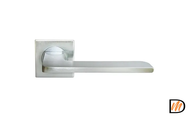 Ручка дверная ROCK NC-8-S CSA раздельная на квадратной розетке, цвет матовый хром, латунь