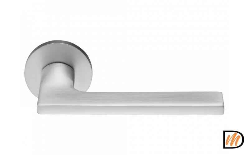 RAP 31 SLIM-R SC, ручка дверная на круглой розетке 6 мм, цвет - мат.хром